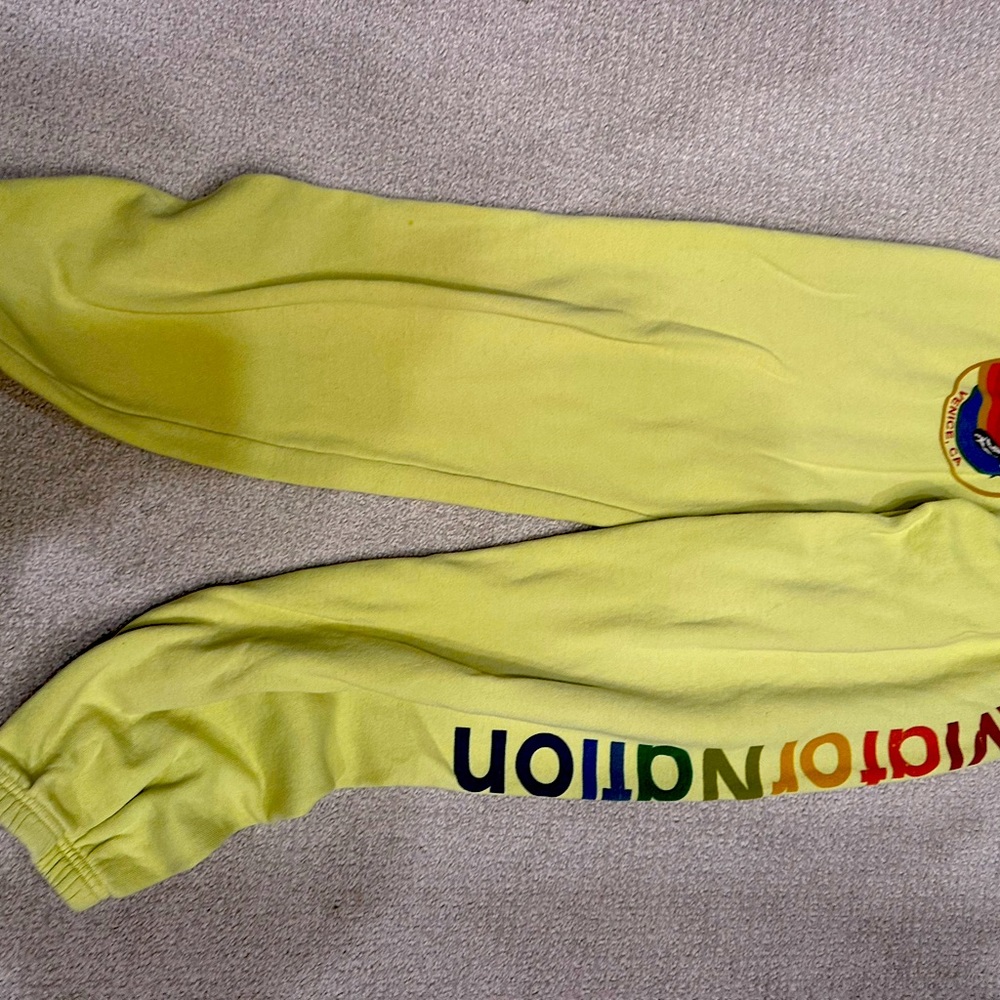 Yellow super fun, aviator nation size extra large sweatpants